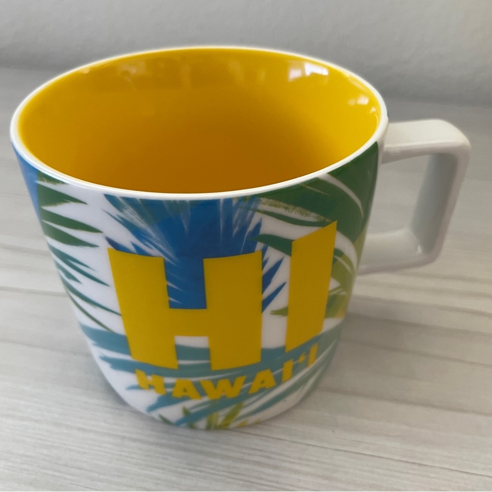 (3) Hawaii Exclusive Limited Edition Starbucks Glass Bottle Mug Tumbler Lot